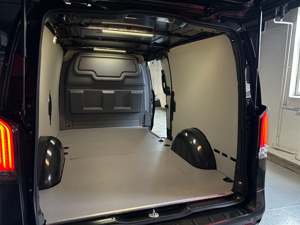 Mercedes Vito 119 2,0 CDi A3 Kassevogn SELECT aut. RWD