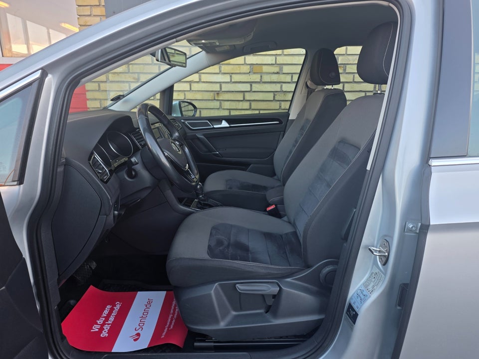 VW Golf Sportsvan 1,4 TSi 125 Highline DSG BMT 5d