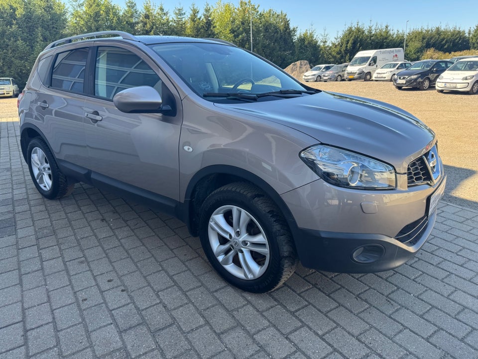 Nissan Qashqai 1,6 dCi Tekna 5d