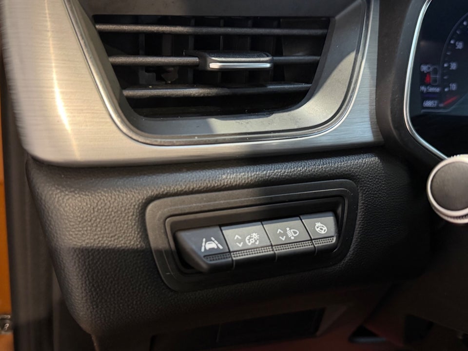 Renault Captur 1,0 TCe 100 Intens 5d