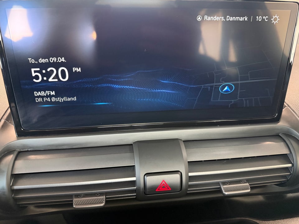 Hyundai Inster 49 Essential 5d