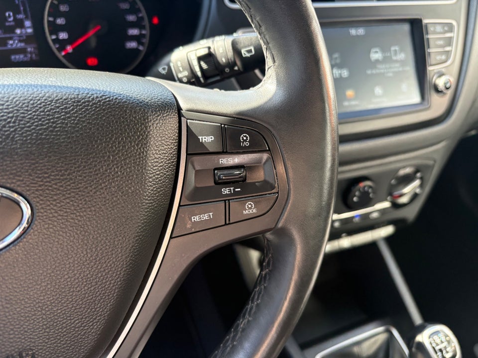 Hyundai i20 1,25 Style 5d