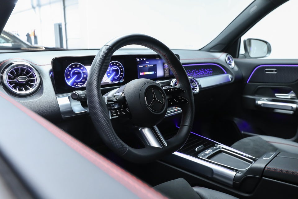 Mercedes EQB250+ AMG Advance 5d