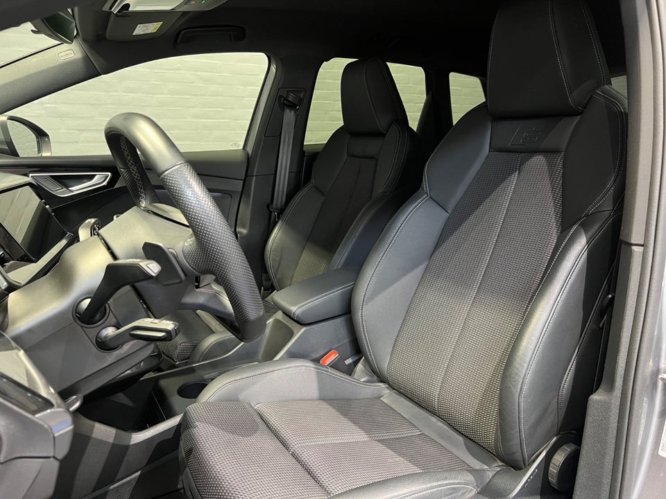 Audi Q4 e-tron 45 Advanced S-line 5d