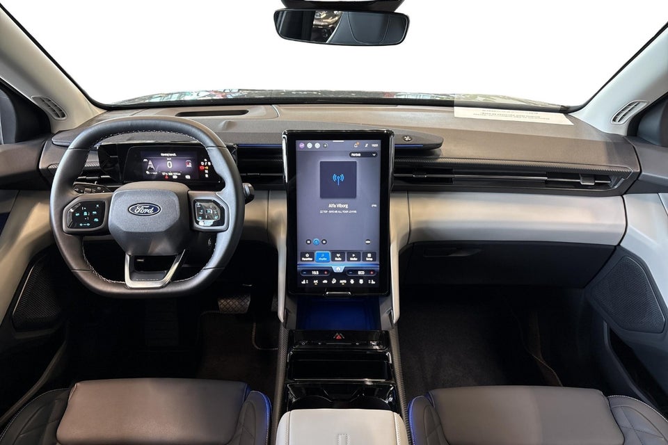 Ford Explorer 77 Premium Extended Range 5d
