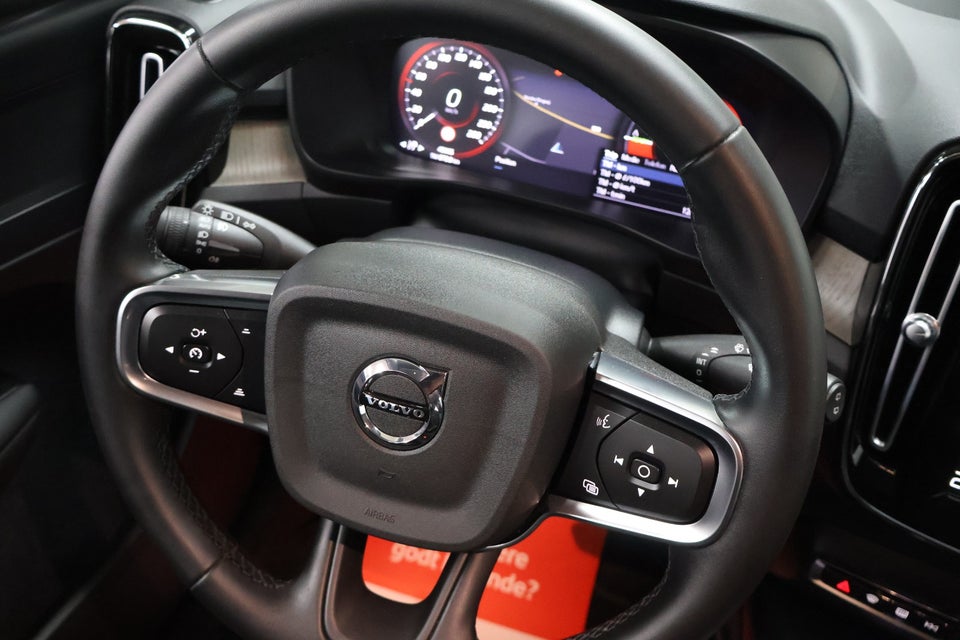Volvo XC40 1,5 T5 ReCharge Inscription aut. 5d