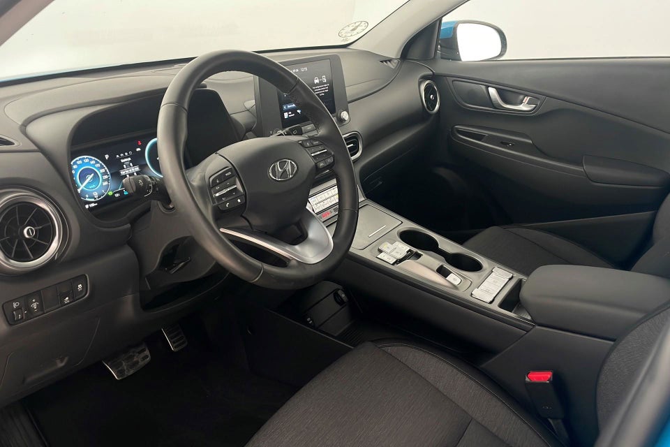 Hyundai Kona 39 EV Pure 5d