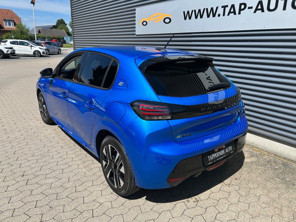 Peugeot e-208 50 Style 5d