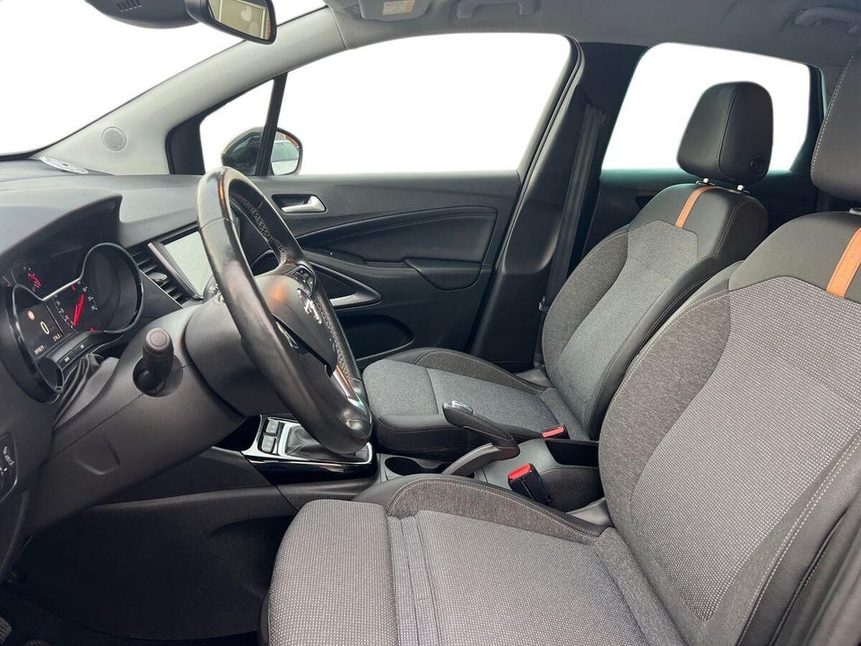 Opel Crossland 1,2 T 110 First Edition 5d