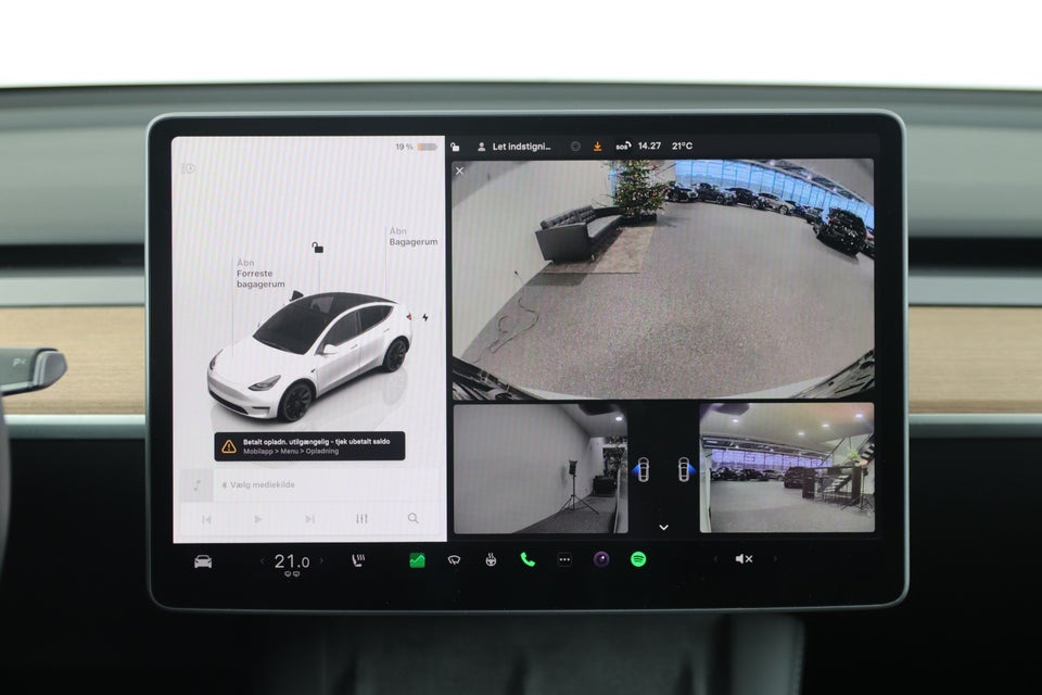 Tesla Model Y Long Range AWD 5d