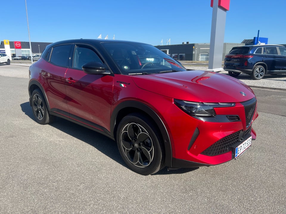 Alfa Romeo Junior Elettrica Speciale 5d
