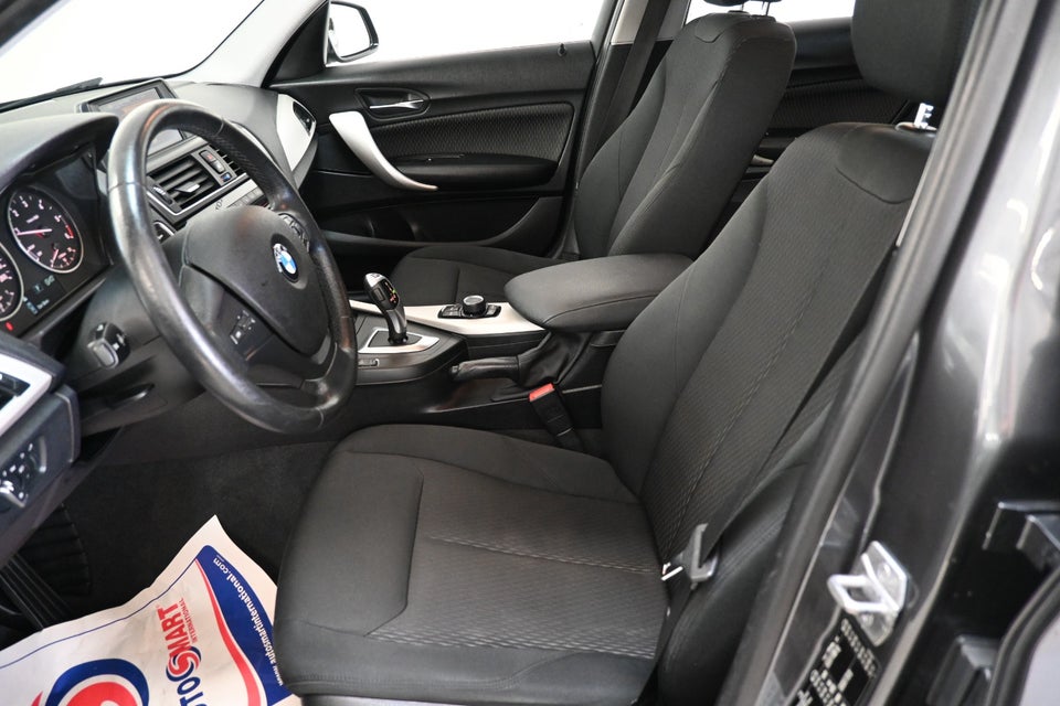 BMW 120d 2,0 Connected aut. 5d