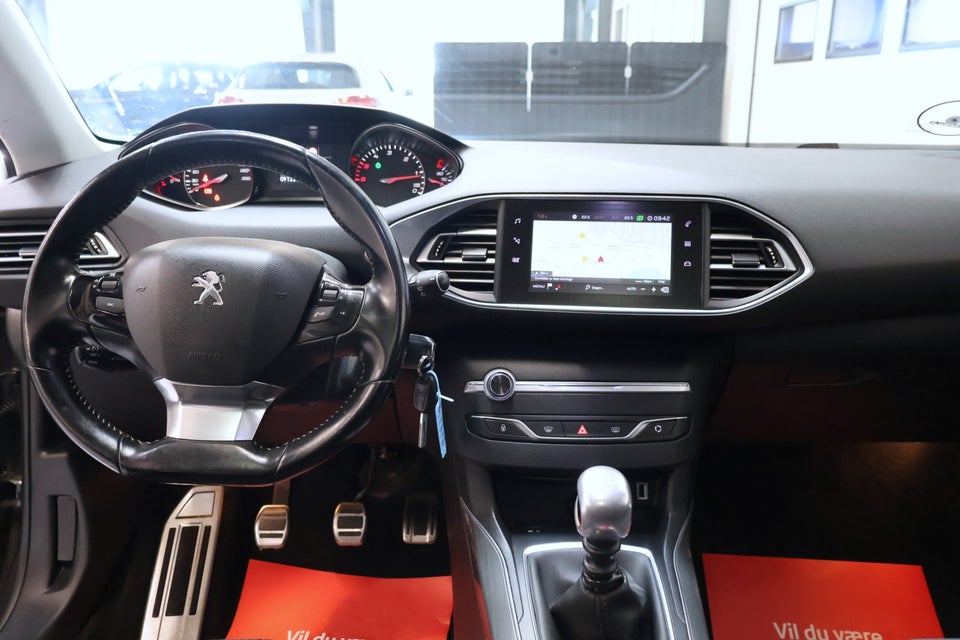 Peugeot 308 1,6 BlueHDi 120 Allure 5d