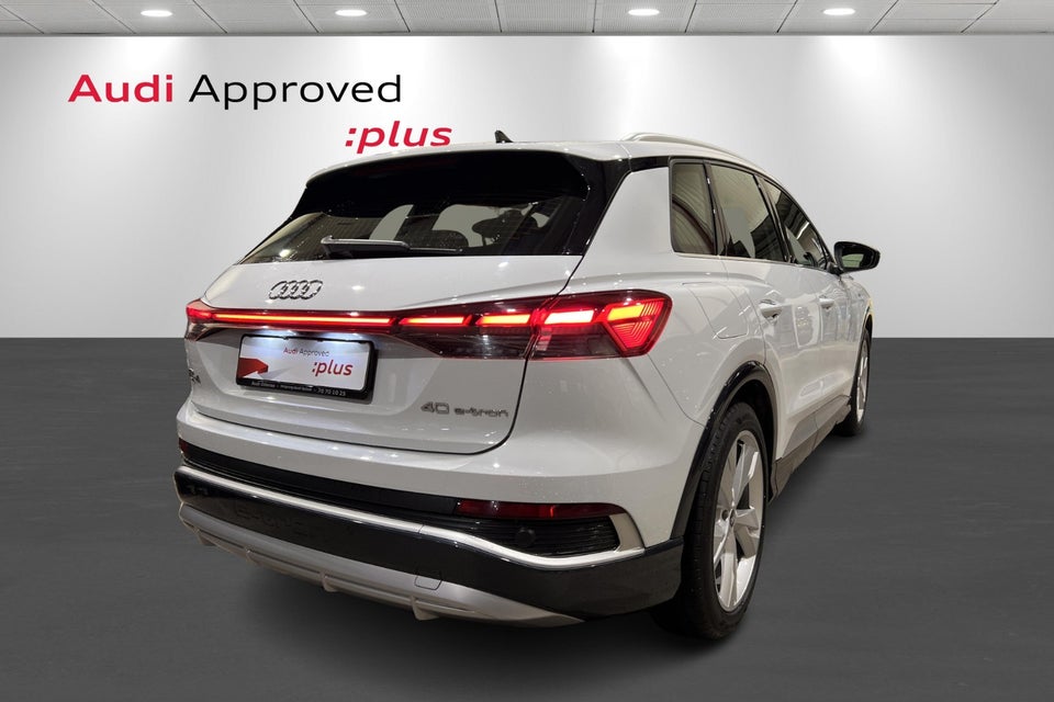 Audi Q4 e-tron 40 S-line 5d