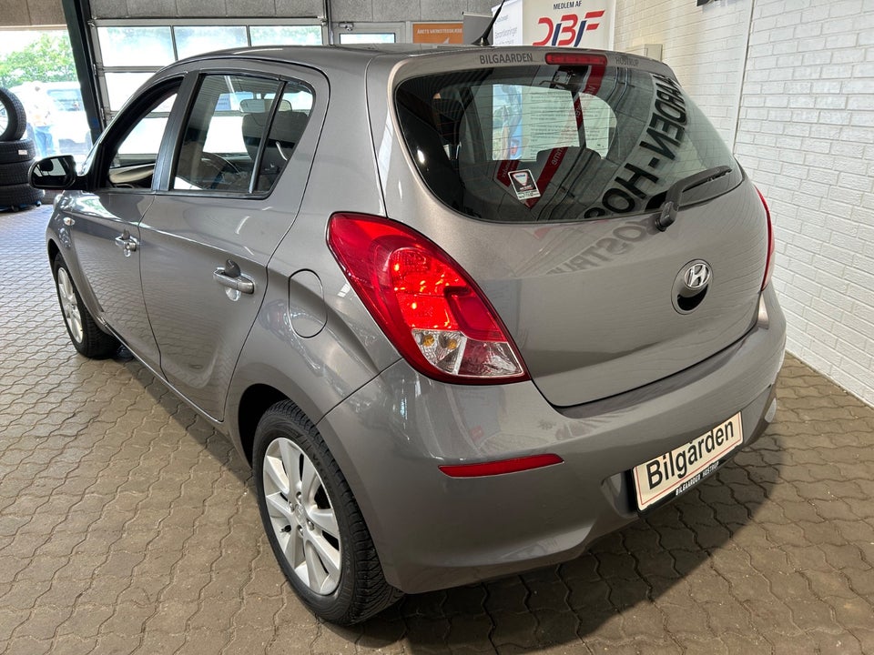 Hyundai i20 1,25 Classic XTR 5d