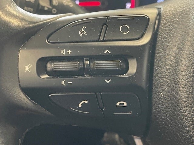 Kia Stonic 1,2 Advance 5d