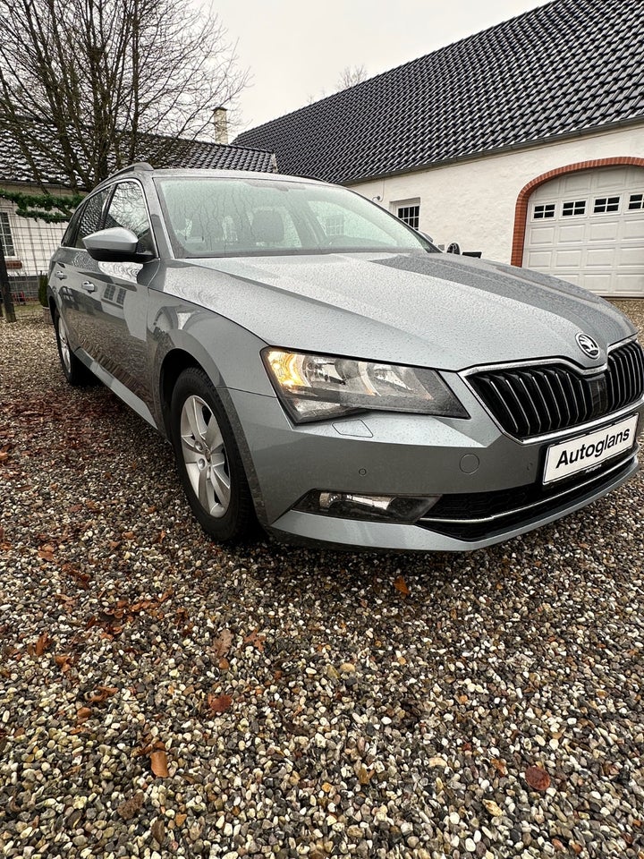 Skoda Superb 1,5 TSi 150 Ambition Combi DSG 5d
