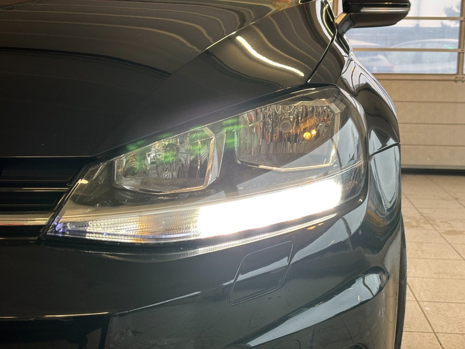 VW Golf VII 1,5 TSi 150 Comfortline Variant DSG 5d