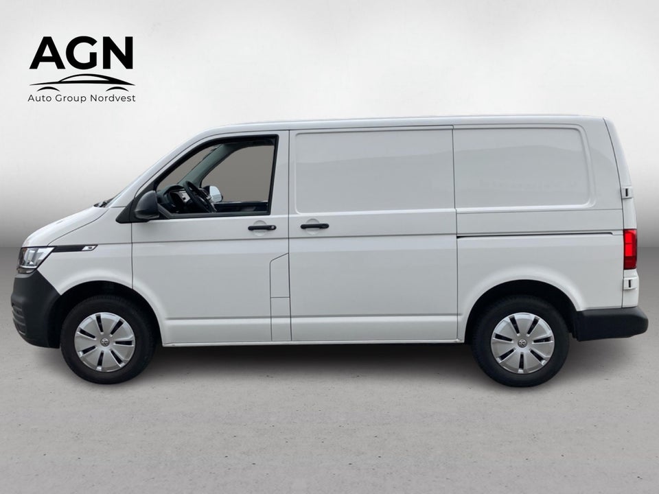 VW Transporter 2,0 TDi 110 Kassevogn kort