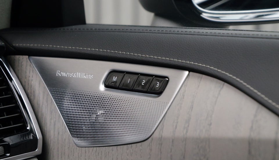 Volvo XC90 2,0 T8 ReCharge Ultra Dark aut. AWD 7prs 5d