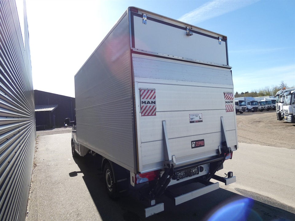 MAN TGE 2,0 3.180 Kølebox m/lift L4 aut. FWD