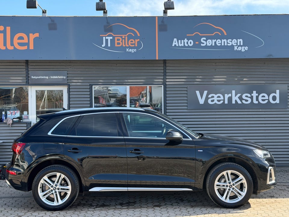 Audi Q5 50 TFSi e S-line quattro S-tr. 5d