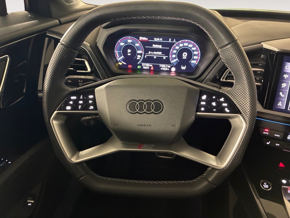 Audi Q4 e-tron 45 Ultra S-line 5d
