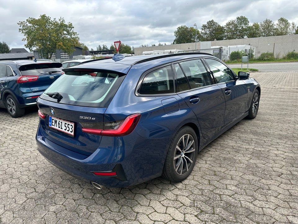 BMW 330e 2,0 Touring Advantage aut. 5d