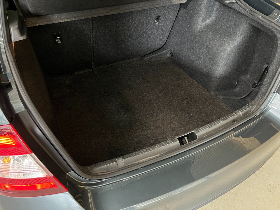 Skoda Rapid 1,0 TSi 110 ICE 5d