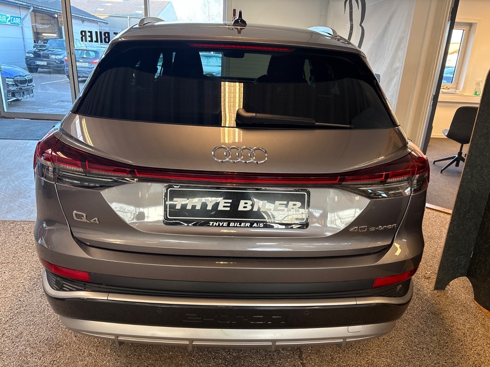 Audi Q4 e-tron 40 S-line 5d