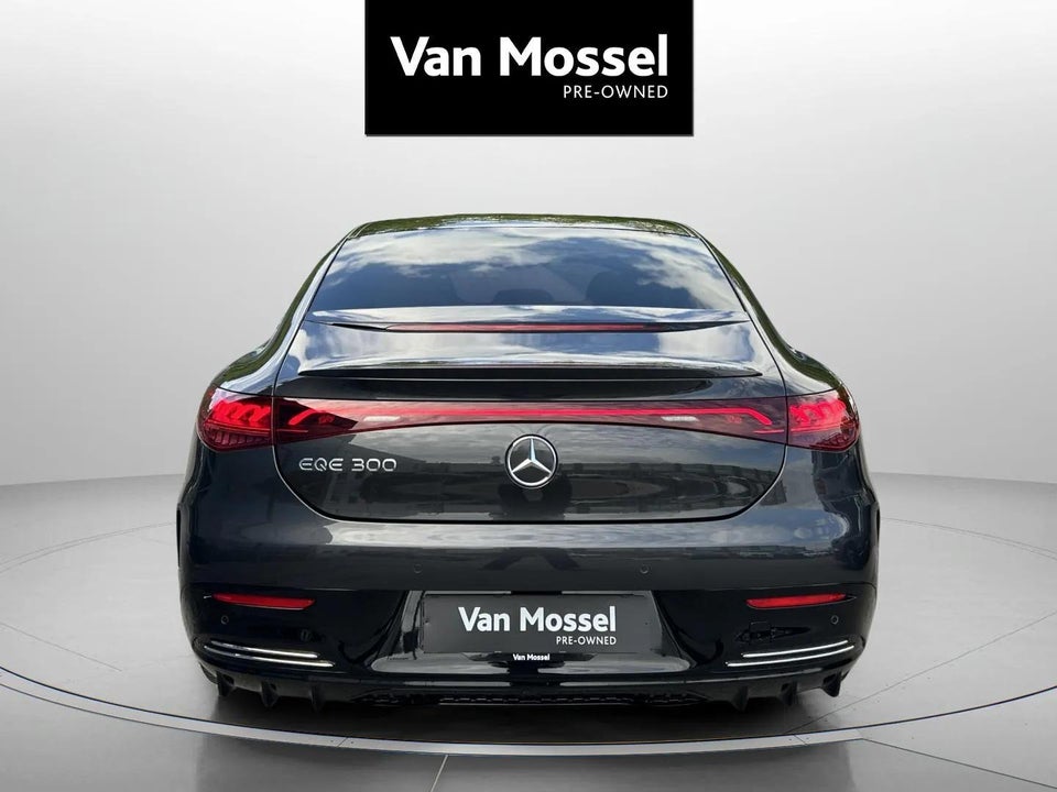 Mercedes EQE300 AMG Line 4d