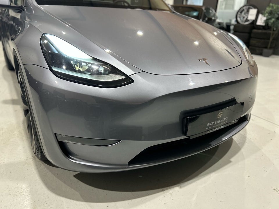 Tesla Model Y Performance AWD 5d