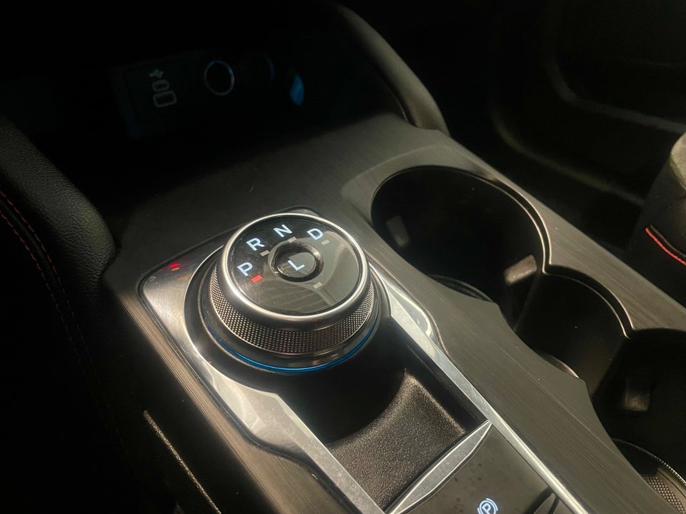 Ford Kuga 2,5 PHEV ST-Line X CVT 5d