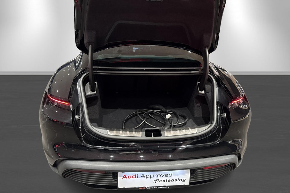 Porsche Taycan 4S Performance+ 4d