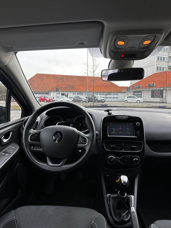 Renault Clio IV 0,9 TCe 90 Zen Sport Tourer 5d