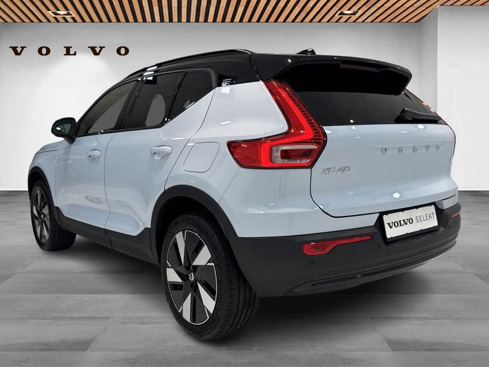 Volvo XC40 ReCharge Extended Range Plus 5d