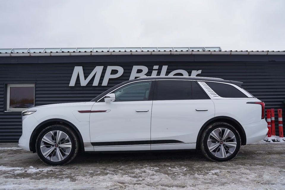 Hongqi E-HS9 99 Exclusive 5d