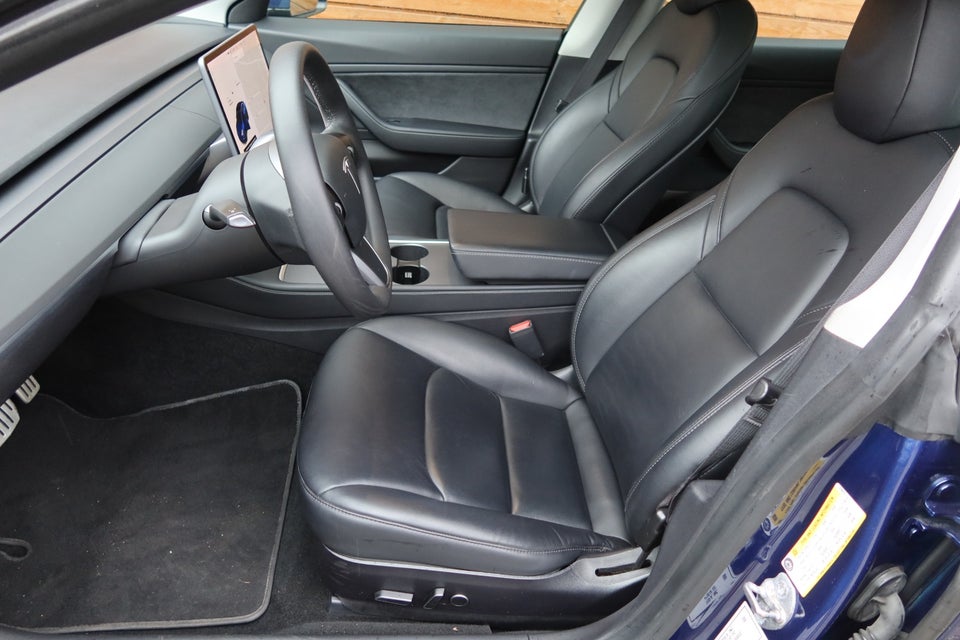 Tesla Model 3 Performance AWD 4d