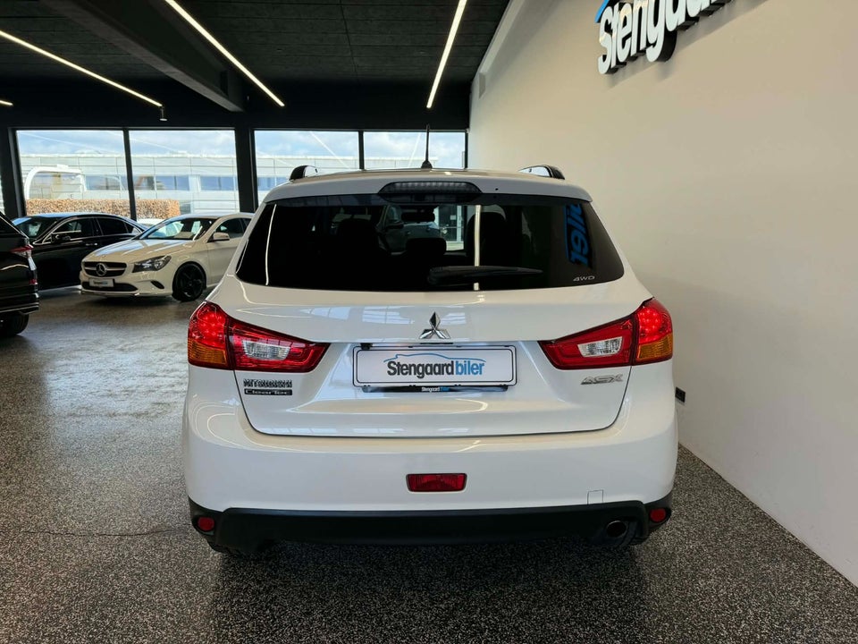 Mitsubishi ASX 1,8 DI-D Intense 4WD 5d