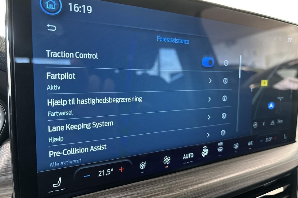 Ford Kuga 2,5 PHEV Active X CVT 5d