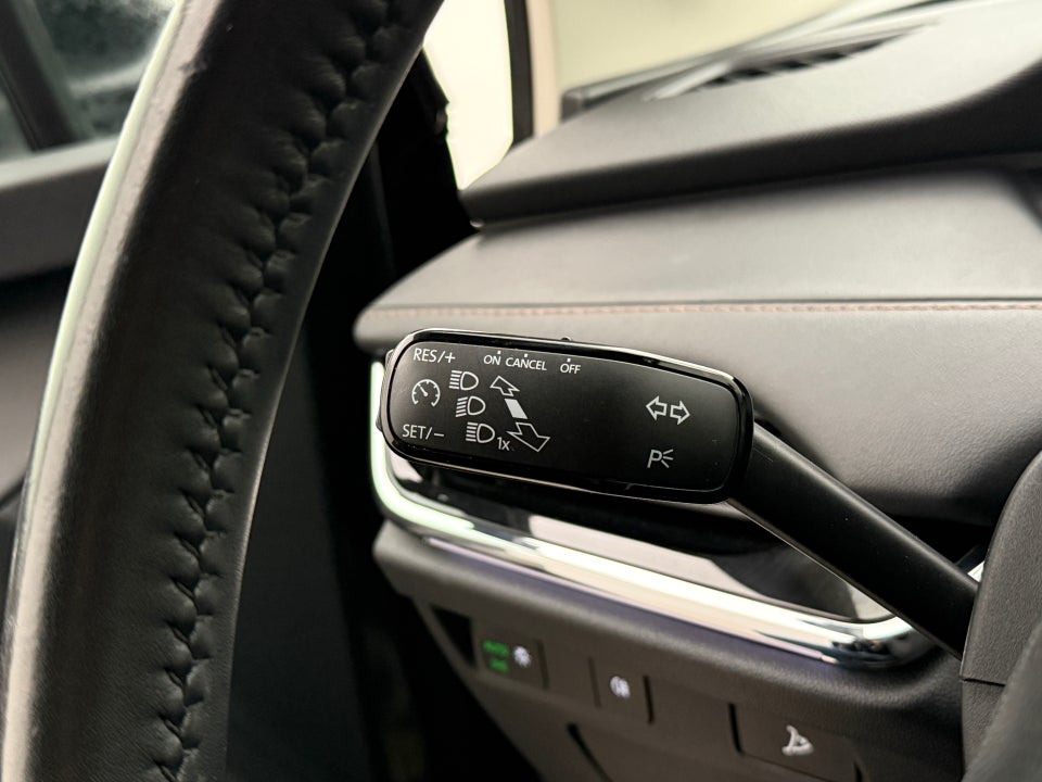 Skoda Enyaq 80 iV Selection Suite 5d