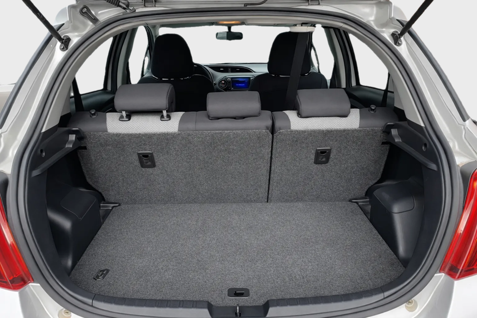 Toyota Yaris 1,5 Hybrid H1 e-CVT 5d