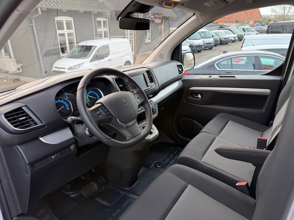Peugeot e-Expert 75 L2 Premium Van