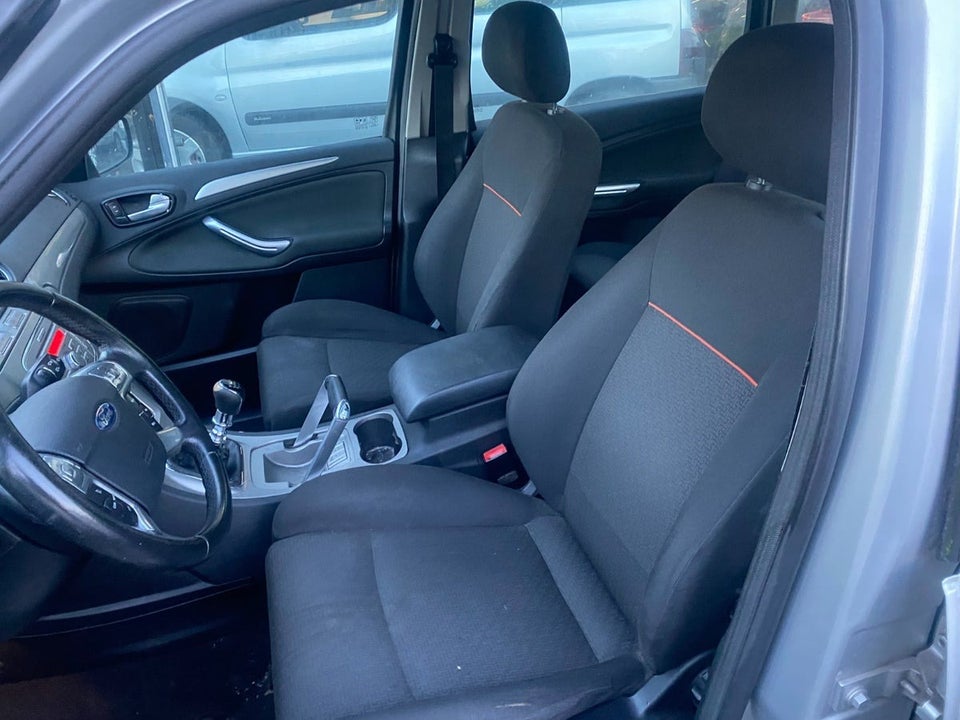 Ford S-MAX 1,8 TDCi 125 Trend 7prs 5d