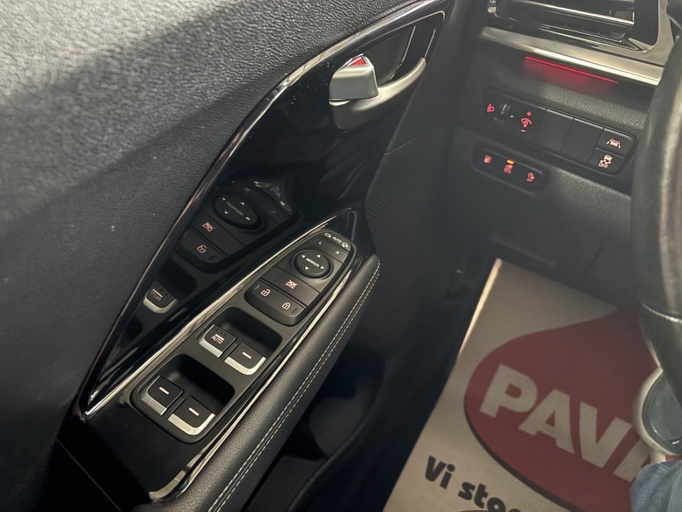 Kia Niro 1,6 PHEV Advance DCT 5d