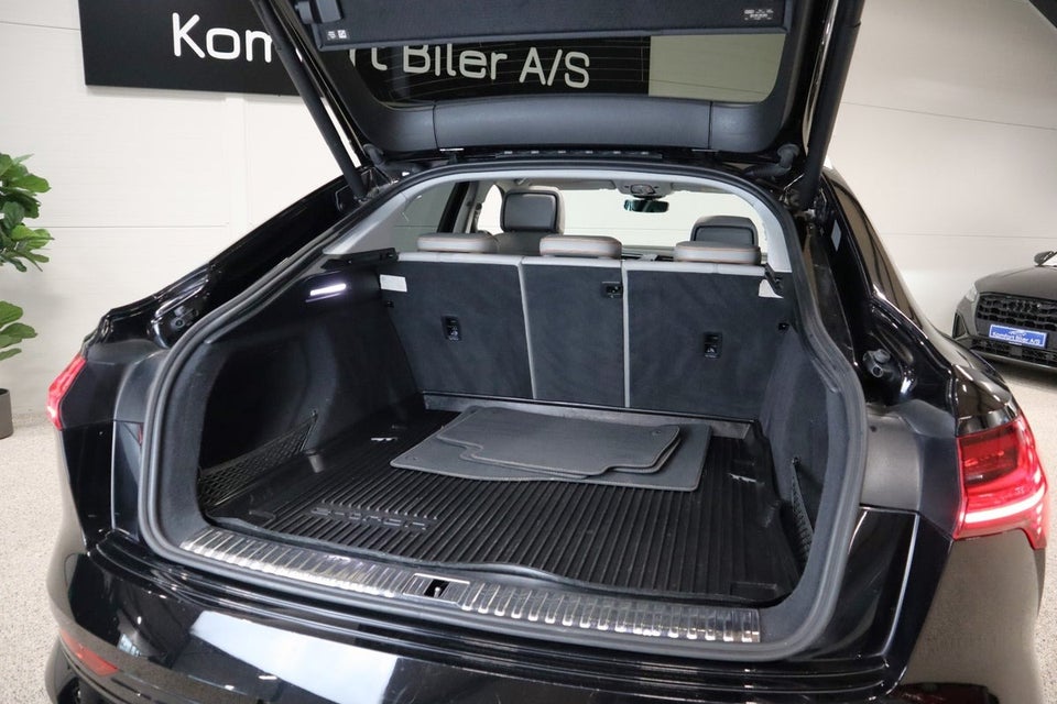 Audi e-tron 55 Advanced Sportback quattro 5d