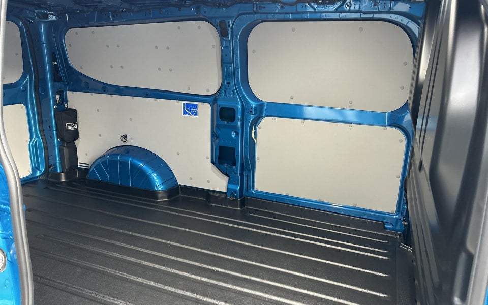 Ford E-Transit Custom 340L 64 Sport