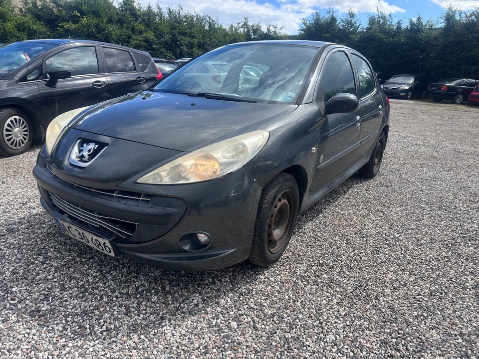 Peugeot 206+ 1,4 HDi 68 Active 5d