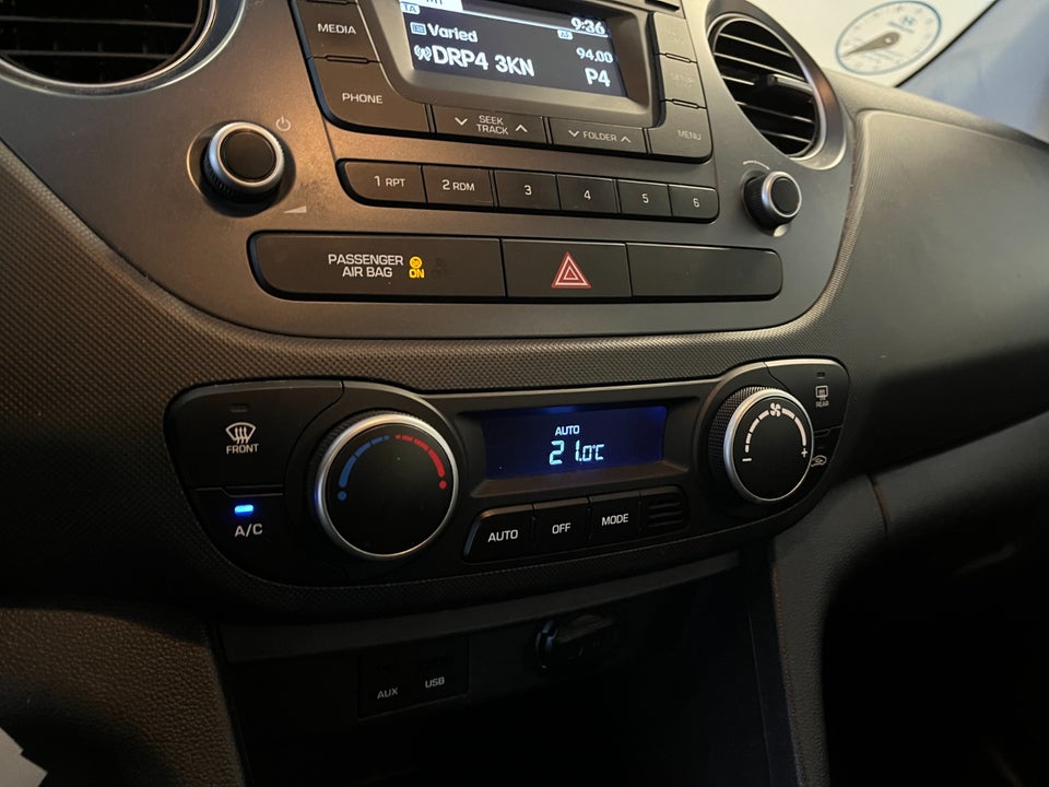 Hyundai i10 1,0 Premium 5d