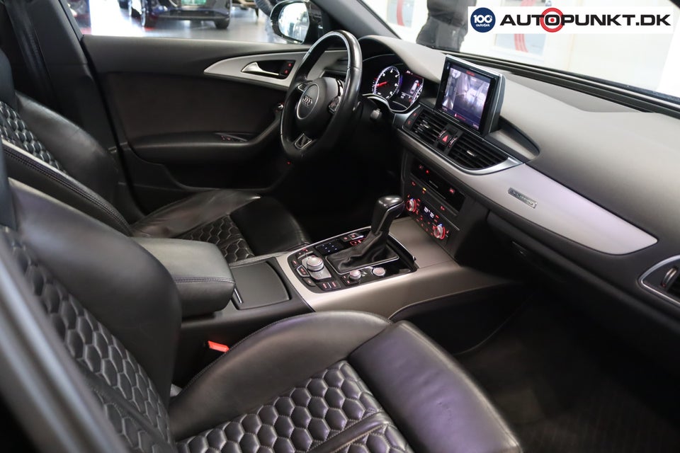 Audi A6 3,0 TDi 218 S-line Avant quattro S-tr. 5d